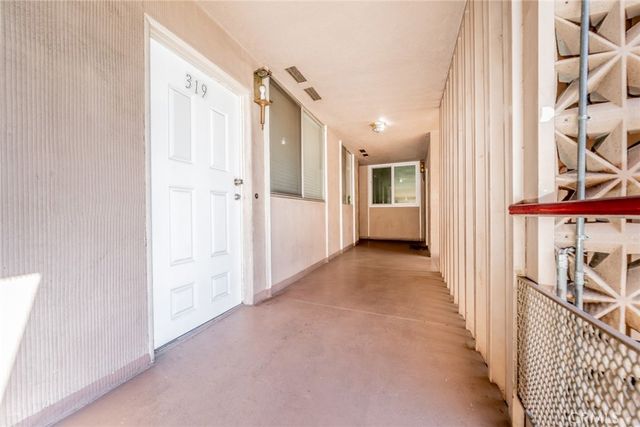 6979 Palm Court 319F, Riverside, CA 92506