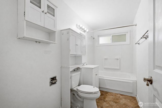 1344 NE 164th Place, Bellevue, WA 98008