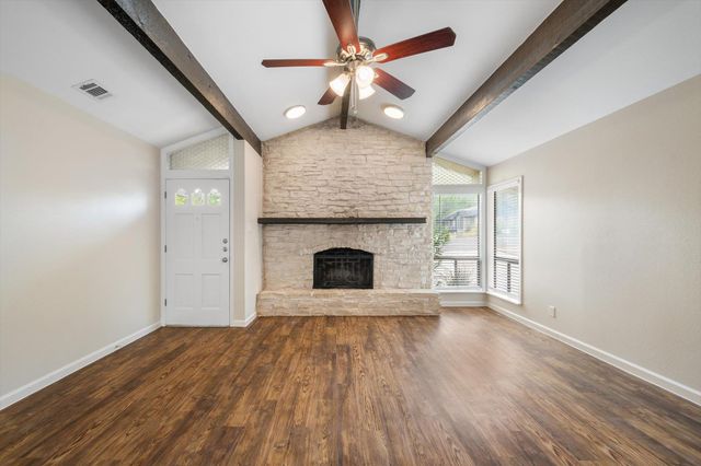 802 Riddlewood DR, Austin, TX 78753