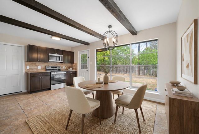 802 Riddlewood DR, Austin, TX 78753