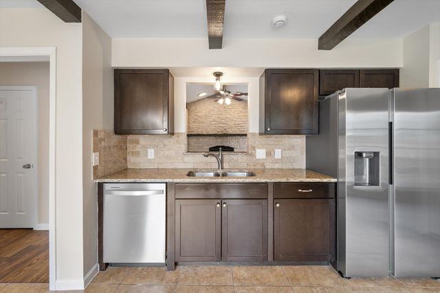 802 Riddlewood DR, Austin, TX 78753