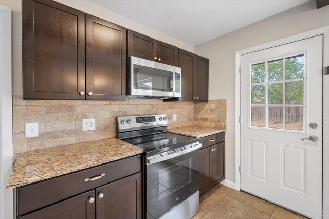 802 Riddlewood DR, Austin, TX 78753
