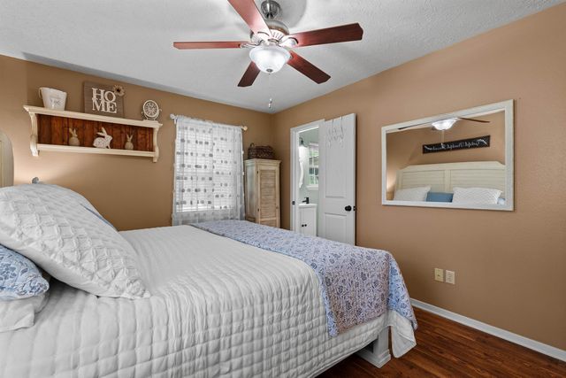 3813 E Hwy 43, Henderson, TX 75652