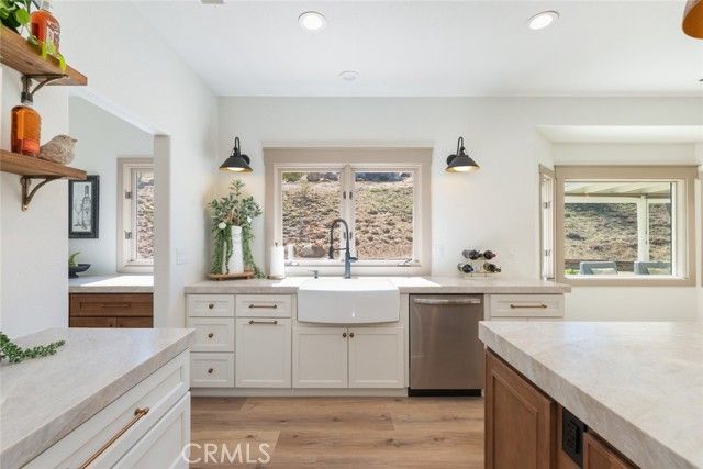 40994 Calle Bandido, Murrieta, CA 92562