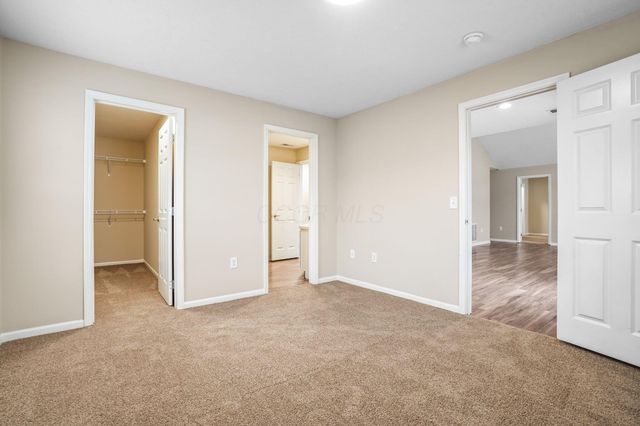 5027 Stratford Pine Lane, Dublin, OH 43016