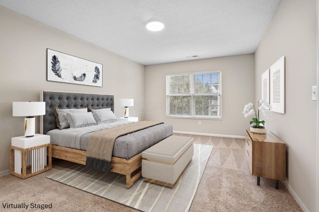 5027 Stratford Pine Lane, Dublin, OH 43016