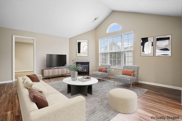 5027 Stratford Pine Lane, Dublin, OH 43016