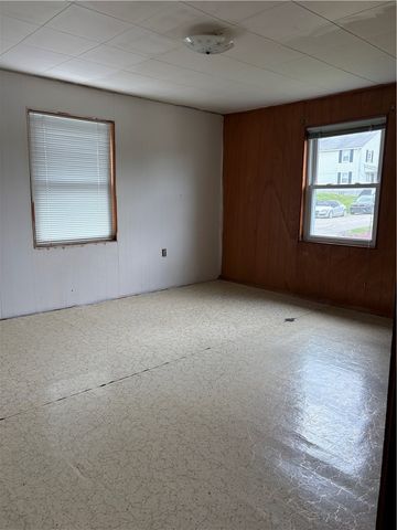 9155 Maple St, Plum Boro, PA 15239