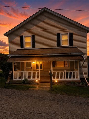 9155 Maple St, Plum Boro, PA 15239