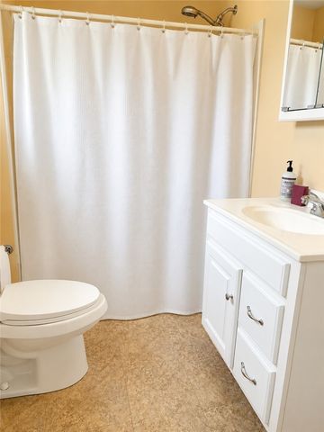 9155 Maple St, Plum Boro, PA 15239