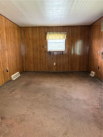 9155 Maple St, Plum Boro, PA 15239