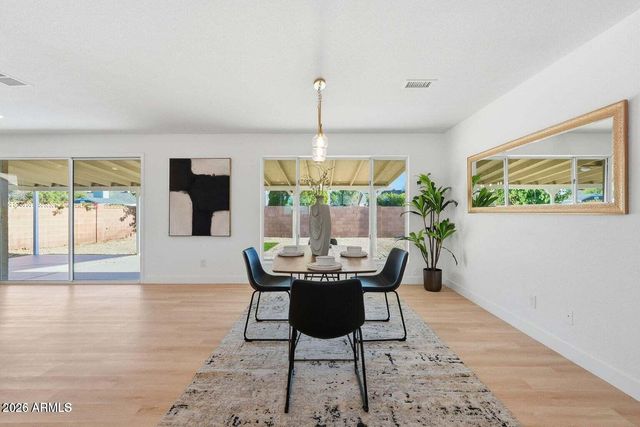 8257 E CYPRESS Street, Scottsdale, AZ 85257