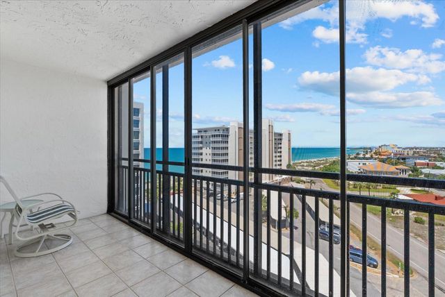 627 ALHAMBRA ROAD 801, Venice, FL 34285