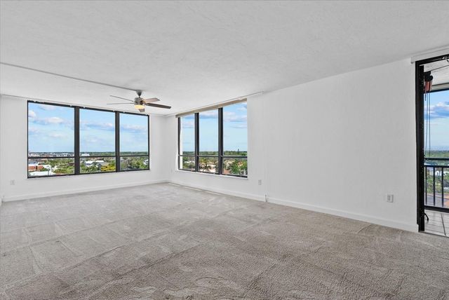 627 ALHAMBRA ROAD 801, Venice, FL 34285