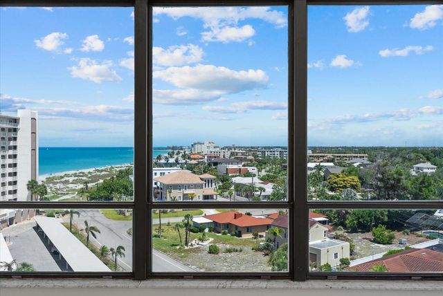 627 ALHAMBRA ROAD 801, Venice, FL 34285