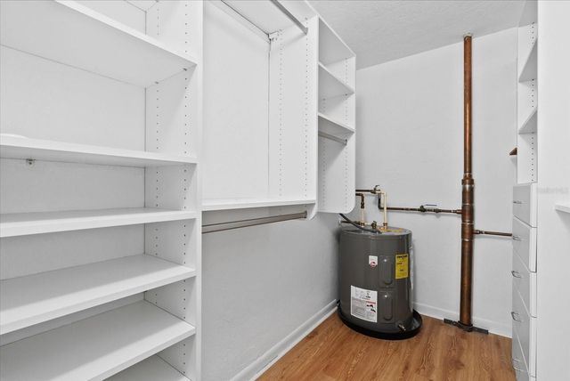 627 ALHAMBRA ROAD 801, Venice, FL 34285