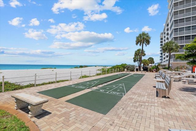 627 ALHAMBRA ROAD 801, Venice, FL 34285