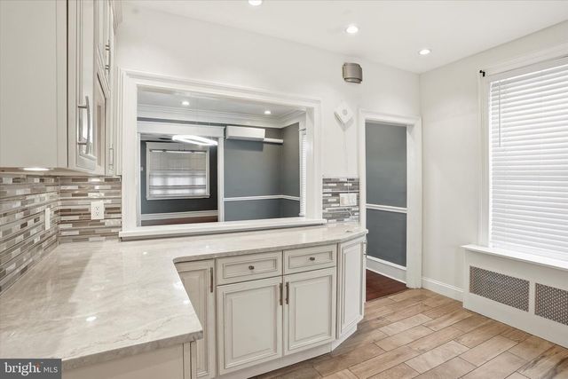 417 W GRANGE AVE, Philadelphia, PA 19120