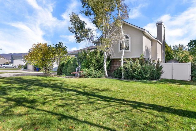 1552 N 200 W, Bountiful, UT 84010