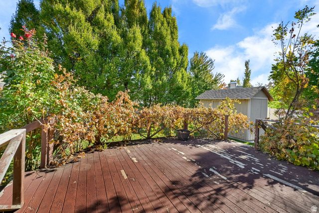 1552 N 200 W, Bountiful, UT 84010