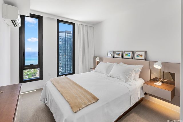 987 Queen Street 3102, Honolulu, HI 96814