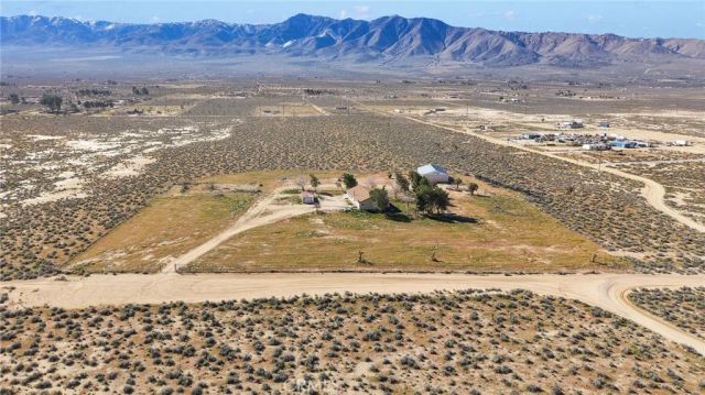 30263 State Highway 18, Lucerne Valley, CA 92356