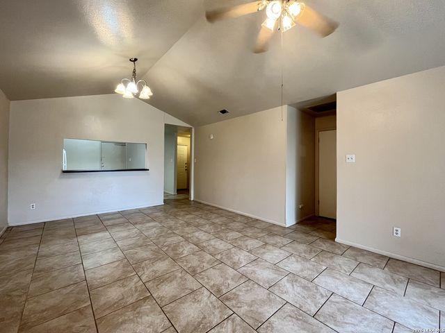 12722 UHR LN, San Antonio, TX 78217