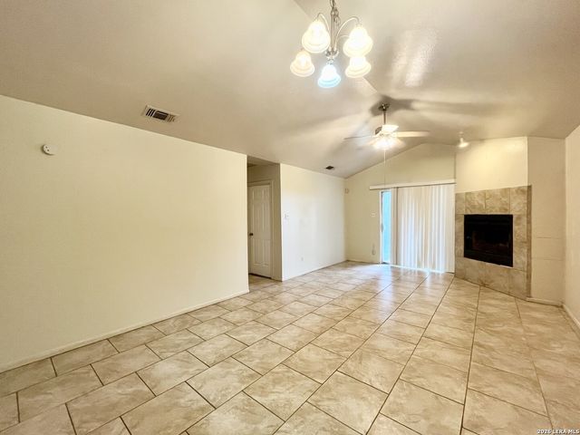 12722 UHR LN, San Antonio, TX 78217