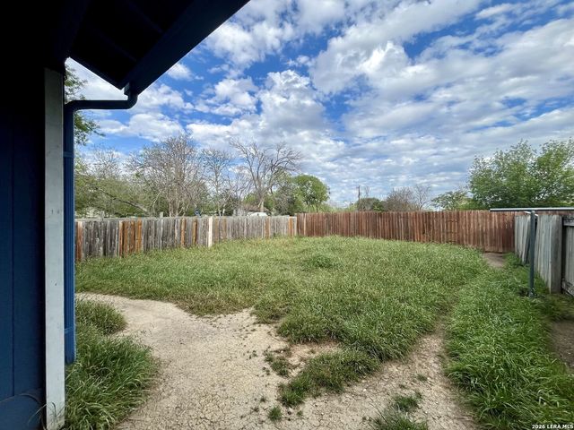 12722 UHR LN, San Antonio, TX 78217