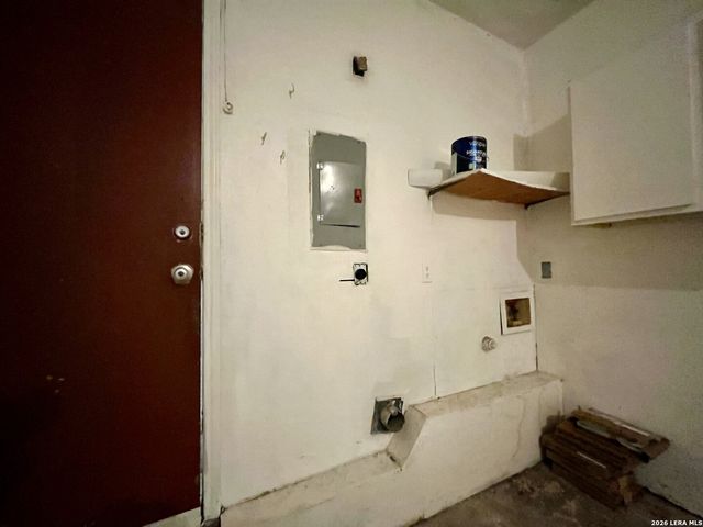 12722 UHR LN, San Antonio, TX 78217