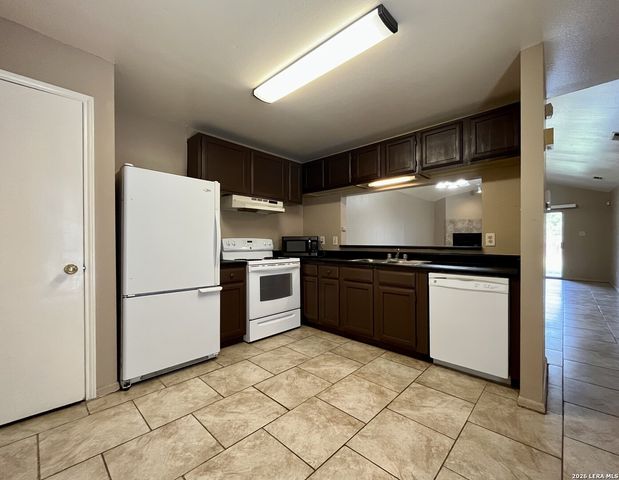 12722 UHR LN, San Antonio, TX 78217