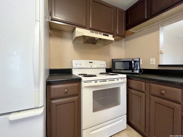 12722 UHR LN, San Antonio, TX 78217