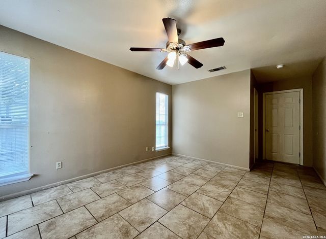 12722 UHR LN, San Antonio, TX 78217
