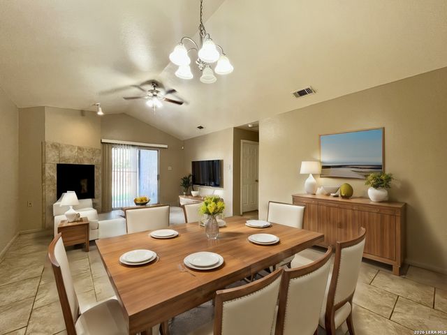 12722 UHR LN, San Antonio, TX 78217