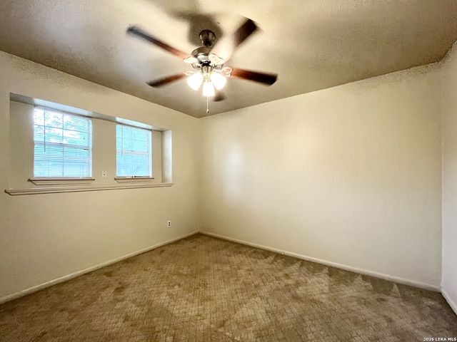 12722 UHR LN, San Antonio, TX 78217