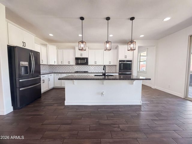 2166 W MADISEN MARIE Avenue, San Tan Valley, AZ 85144