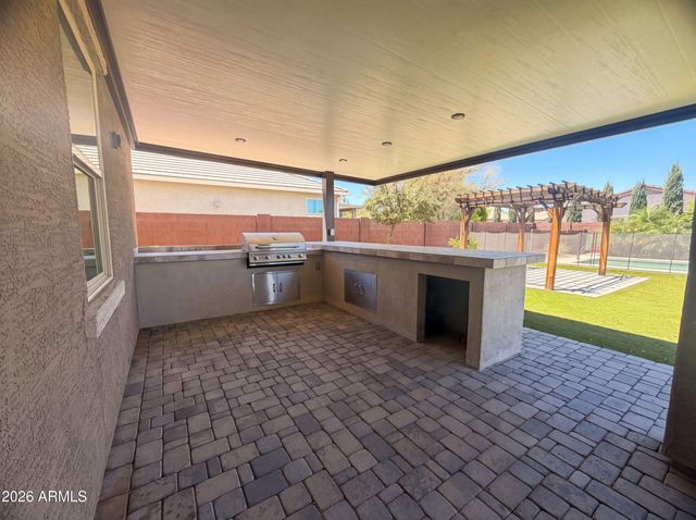2166 W MADISEN MARIE Avenue, San Tan Valley, AZ 85144
