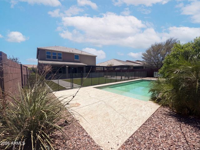 2166 W MADISEN MARIE Avenue, San Tan Valley, AZ 85144