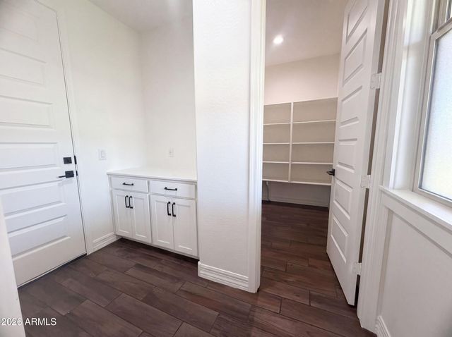 2166 W MADISEN MARIE Avenue, San Tan Valley, AZ 85144