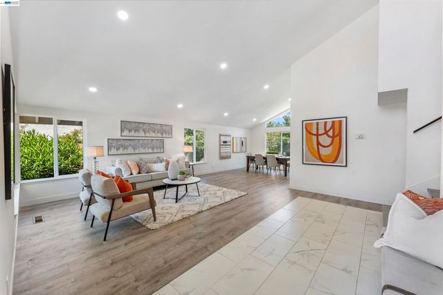 4216 Warbler Loop, Fremont, CA 94555