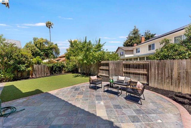4216 Warbler Loop, Fremont, CA 94555