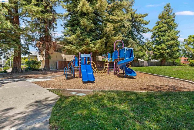4216 Warbler Loop, Fremont, CA 94555
