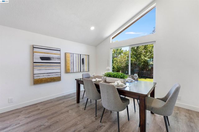 4216 Warbler Loop, Fremont, CA 94555