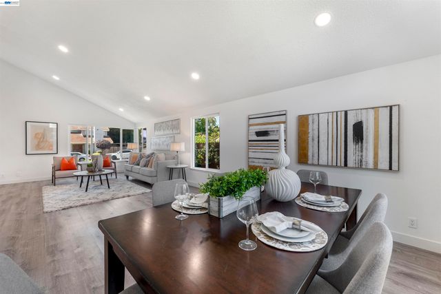 4216 Warbler Loop, Fremont, CA 94555