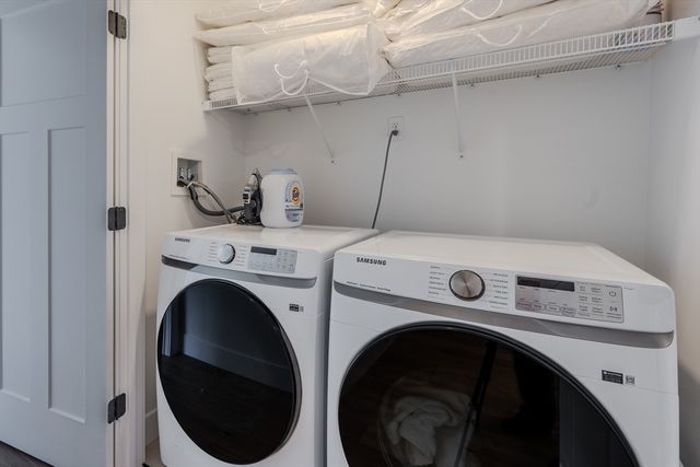 112 Genest St 12, Dracut, MA 01826