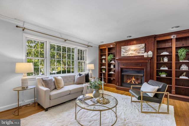 7105 DEVONSHIRE RD, Alexandria, VA 22307