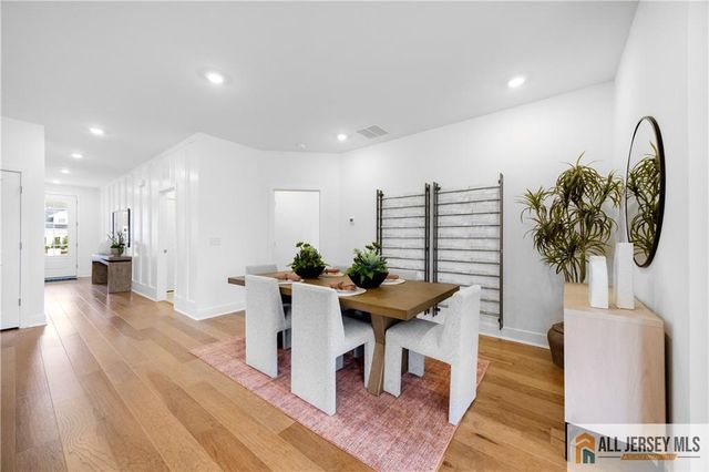 3 Wembley Court, Monroe, NJ 08831