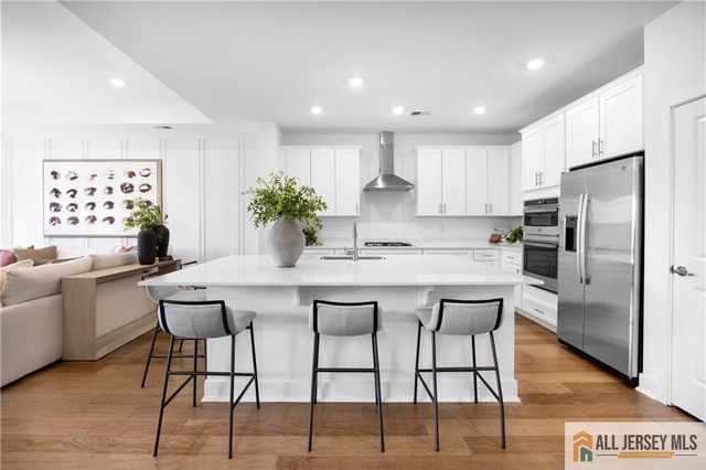 3 Wembley Court, Monroe, NJ 08831