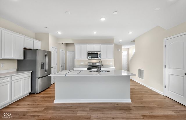 638 Garrow Drive, Westfield, IN 46074