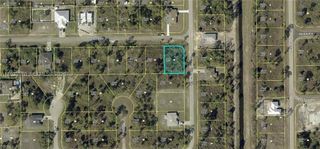 1052 Danforth Street, Lehigh Acres, FL 33974
